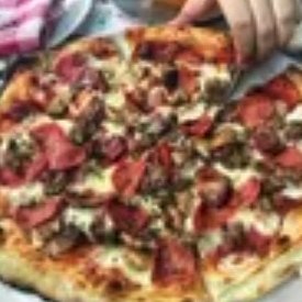 Pizza tutti di carne